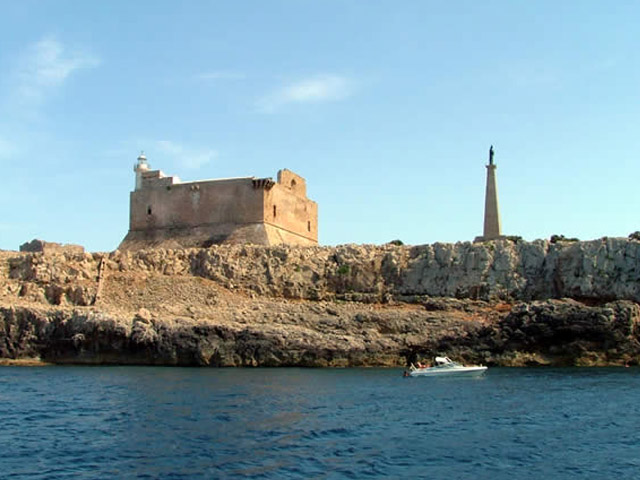 <p>
	Fortezza dell'Isola di Capo Passero</p>
