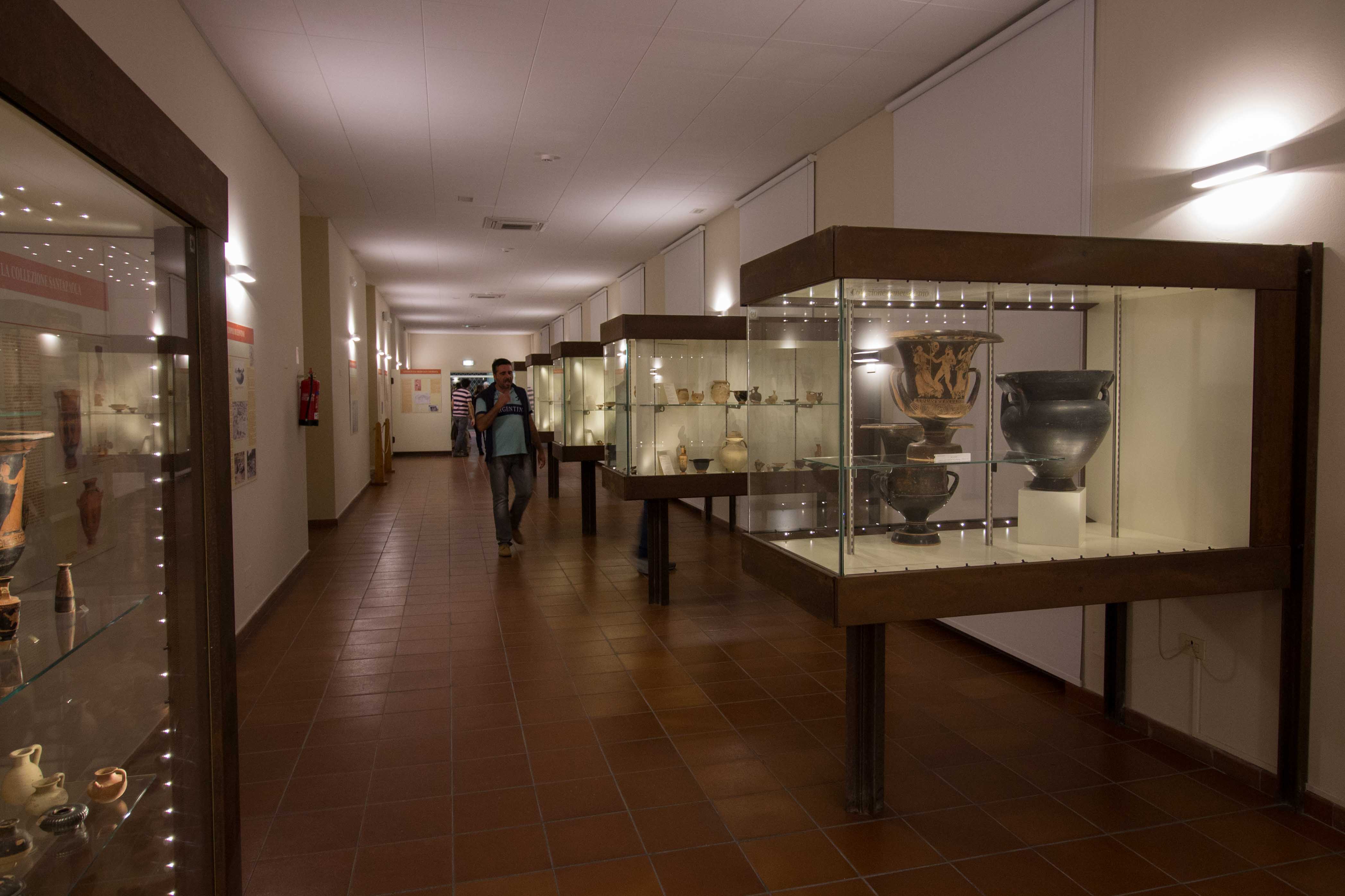 <p>
	Museo Archeologico Regionale di Lentini</p>
