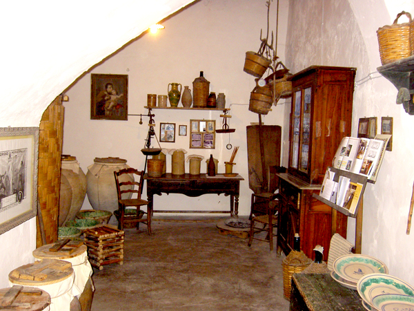 Sortino - 
	Casa Museo dell'apicultura tradizionale
